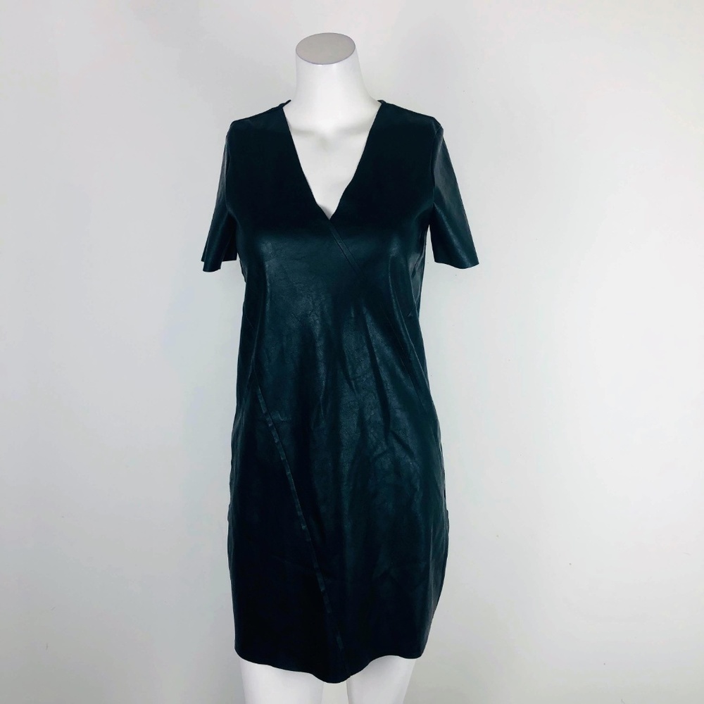 Zara Faux Leather Shift Black Dress V-Neck Short - Picture 2 of 6